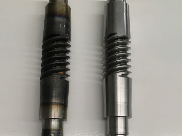 Worm shaft with heat treat scale